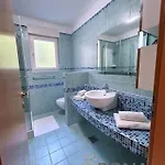Rona Spacious With A Panoramic View *