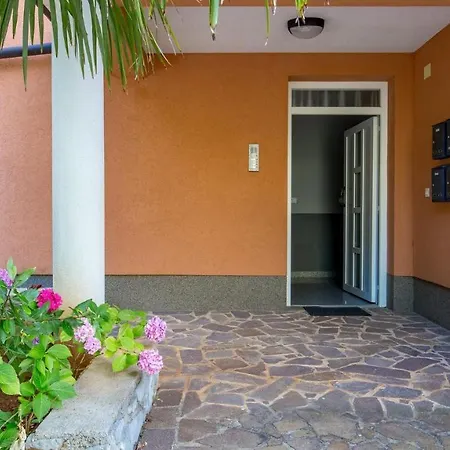 Apartment Rona Spacious With A Panoramic View